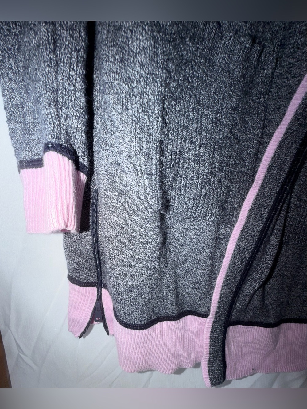 T by Talbots Open Front Long Cardigan Marled Gray Pink Stripe Trim Size M - Picture 2 of 9